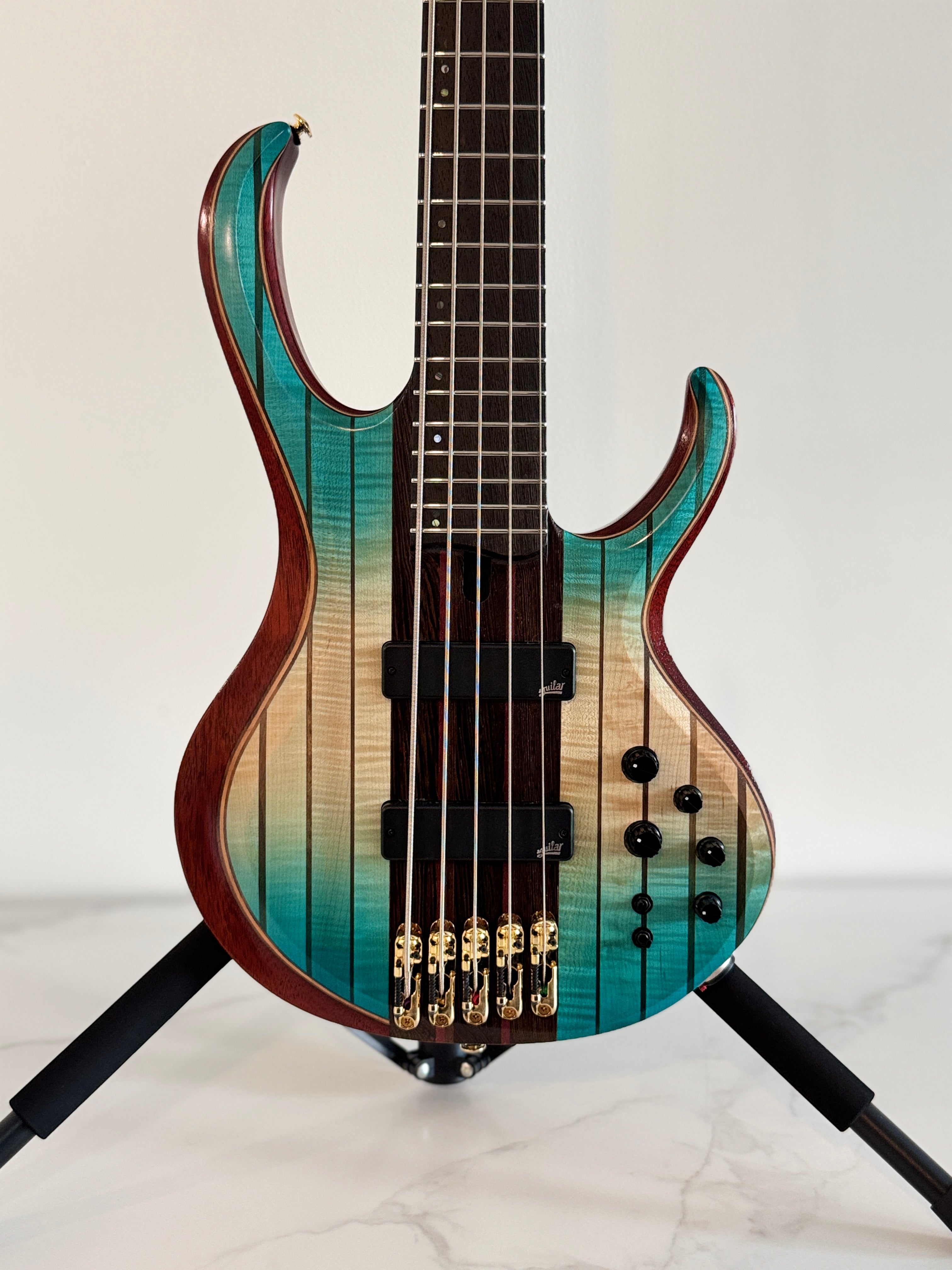 ほぼ新品限定モデル Ibanez work shop BTB1935 5弦ベース ほぼ新品限定モデル Ibanez work shop BTB1935 5弦ベース ほぼ